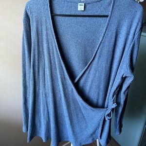 XL Blue Old Navy Wrap Shirt